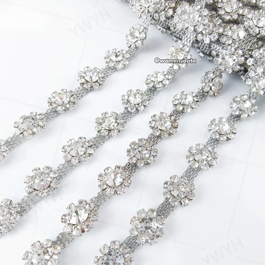 Flower Shape Look Bra Straps