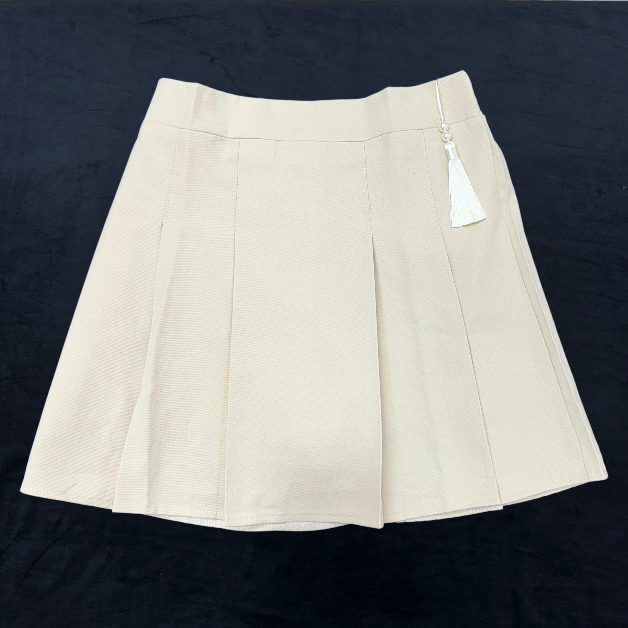 New Fashion pleated mini Skirt high waist Cream Traveling