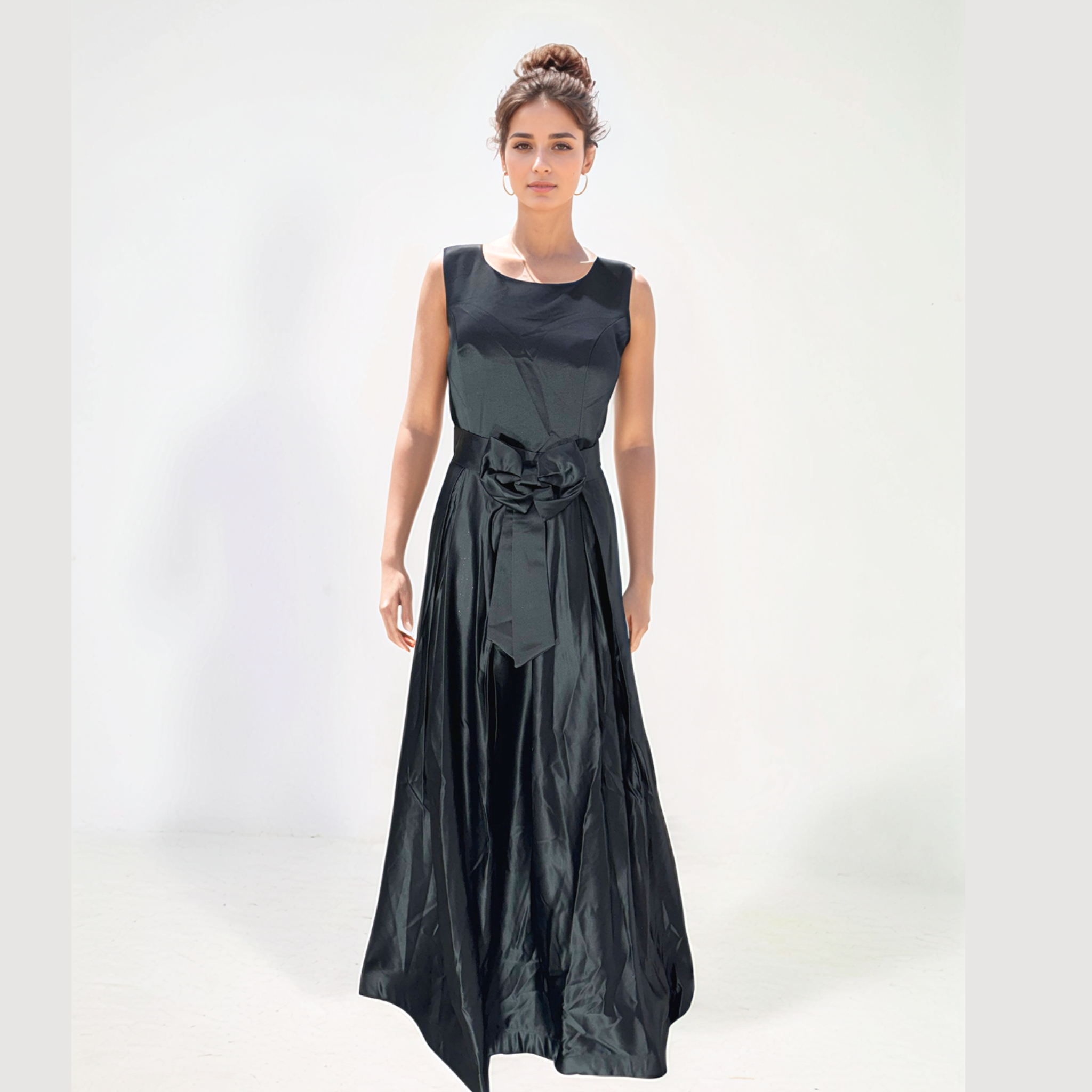 Timeless Beauty Full-Length A-Line Wedding & Party Gown for Women Black Free Size Attach Sleeves