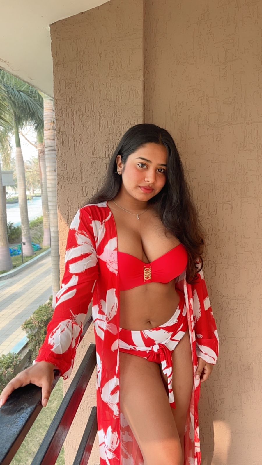 Floral 3-Piece Beachwear Set | Bikini Top, High-Waist Bottom & Flowing Cover-Up