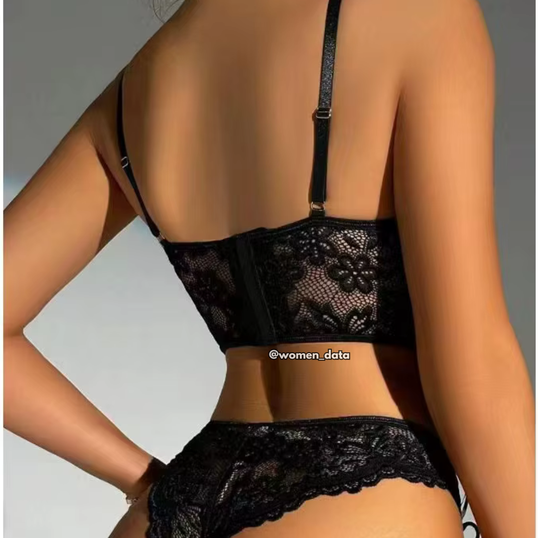 Black Lace Lingerie Set