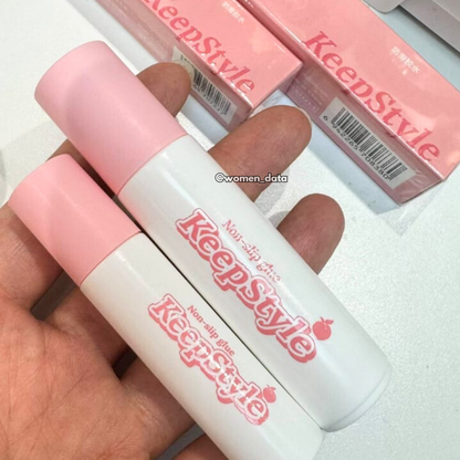 Instant Fabric Adhesive – Works on Bra, Clothes, Shoes &amp; Accessories