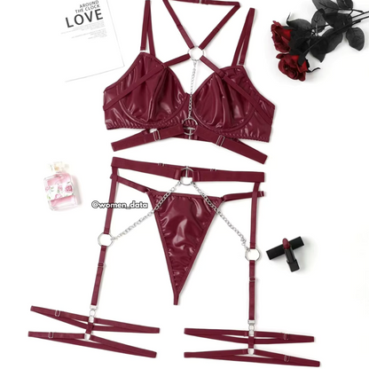 daring lingerie set 