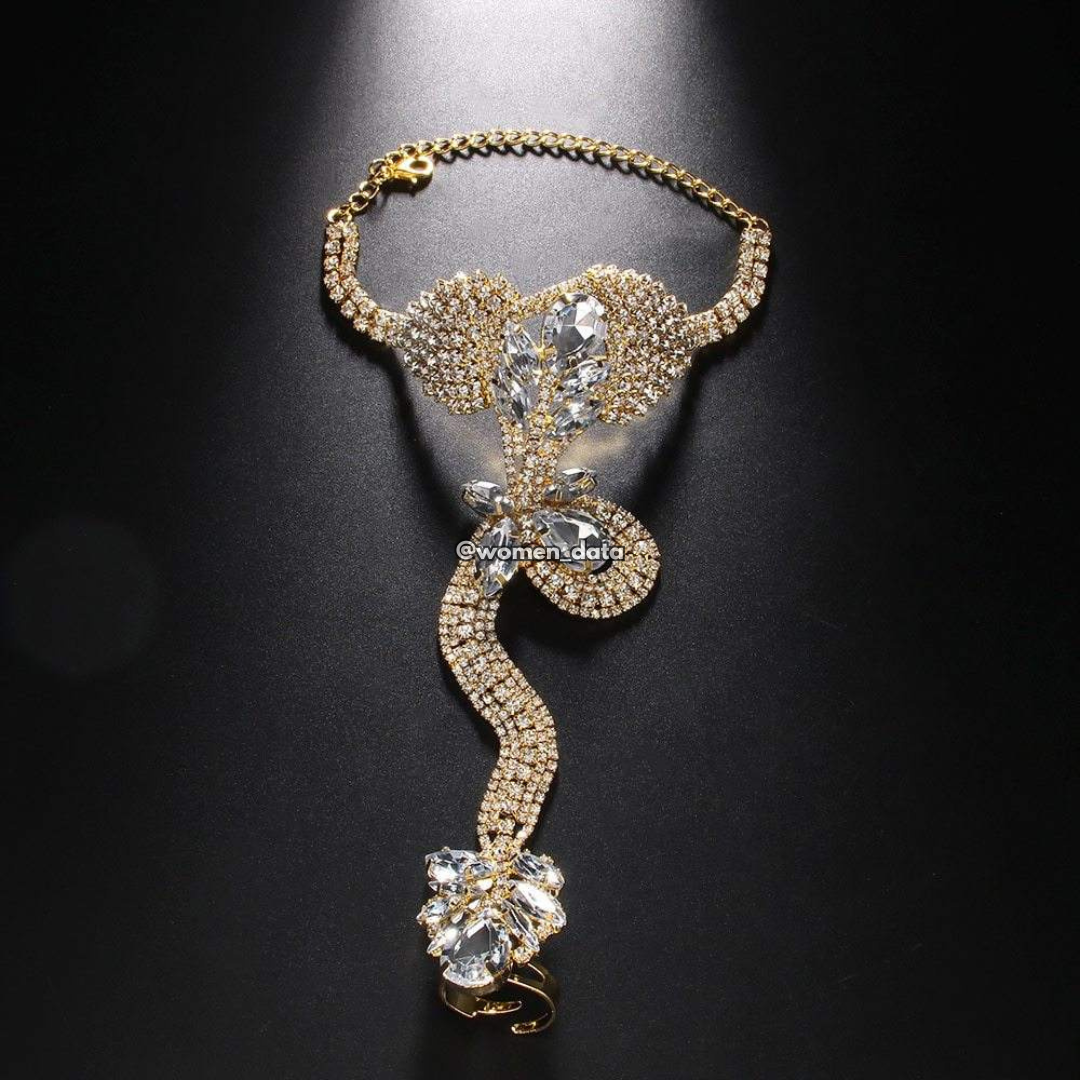 Luxury Crystal Snake Hand Bracelet 
