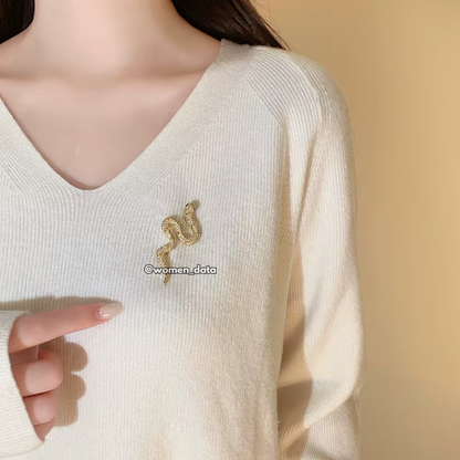 Luxury Crystal Snake Shaped Brooch Pin for Women