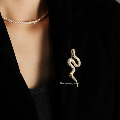 Luxury Crystal Snake Shaped Brooch Pin for Women