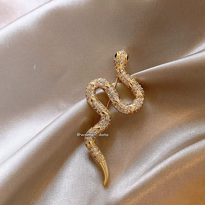 Luxury Crystal Snake Shaped Brooch Pin for Women