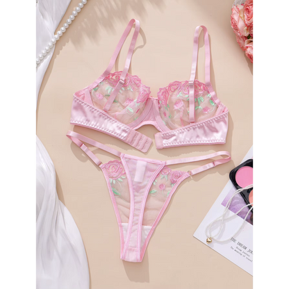 Floral Lace Underwire Bra &amp; Thong Set