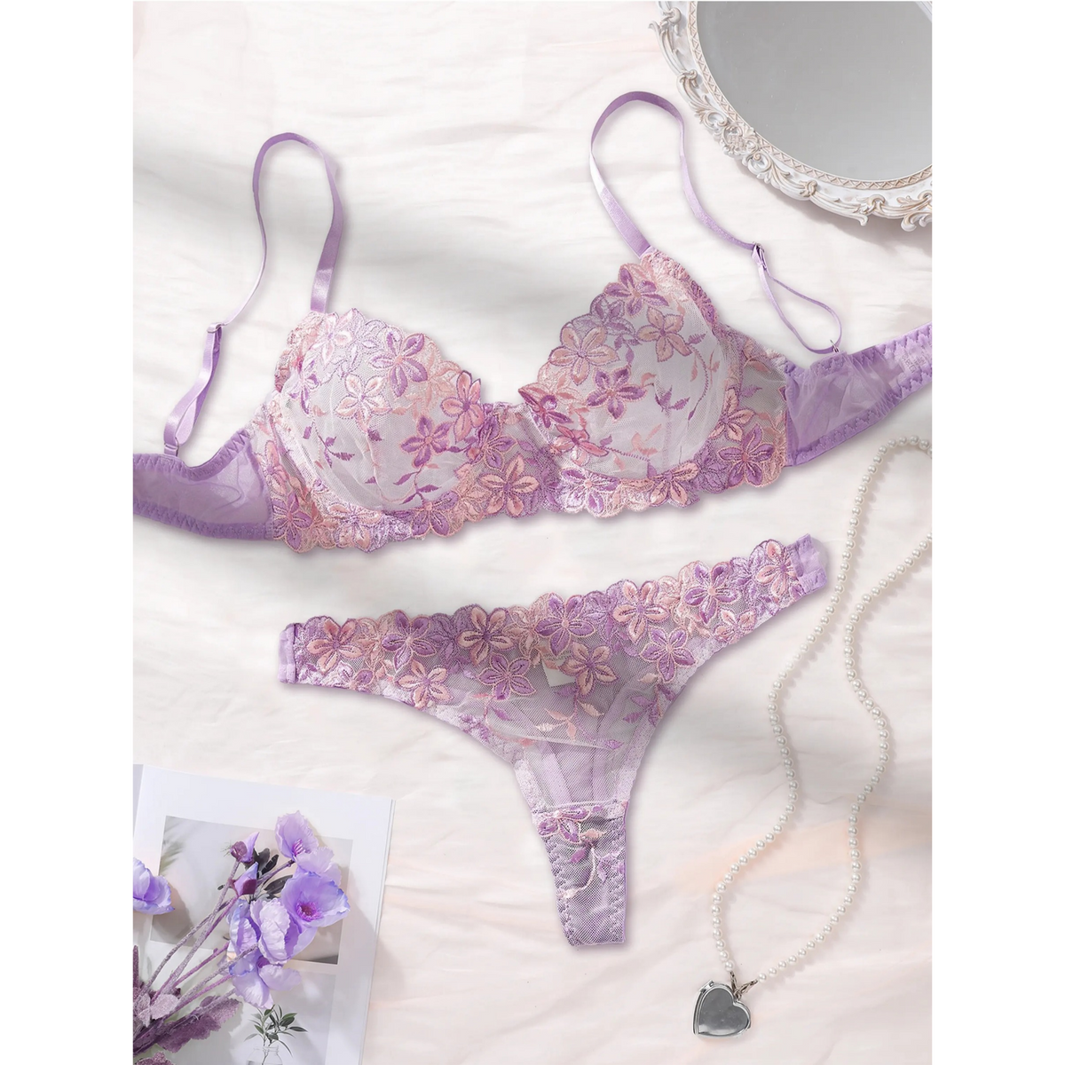 Floral Lace Underwire Bra &amp; Thong Set