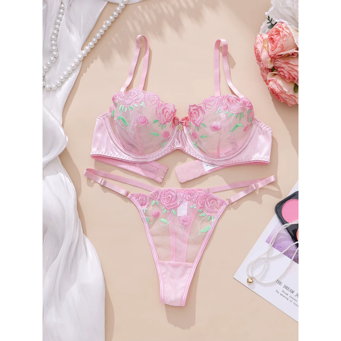Floral Lace Underwire Bra &amp; Thong Set