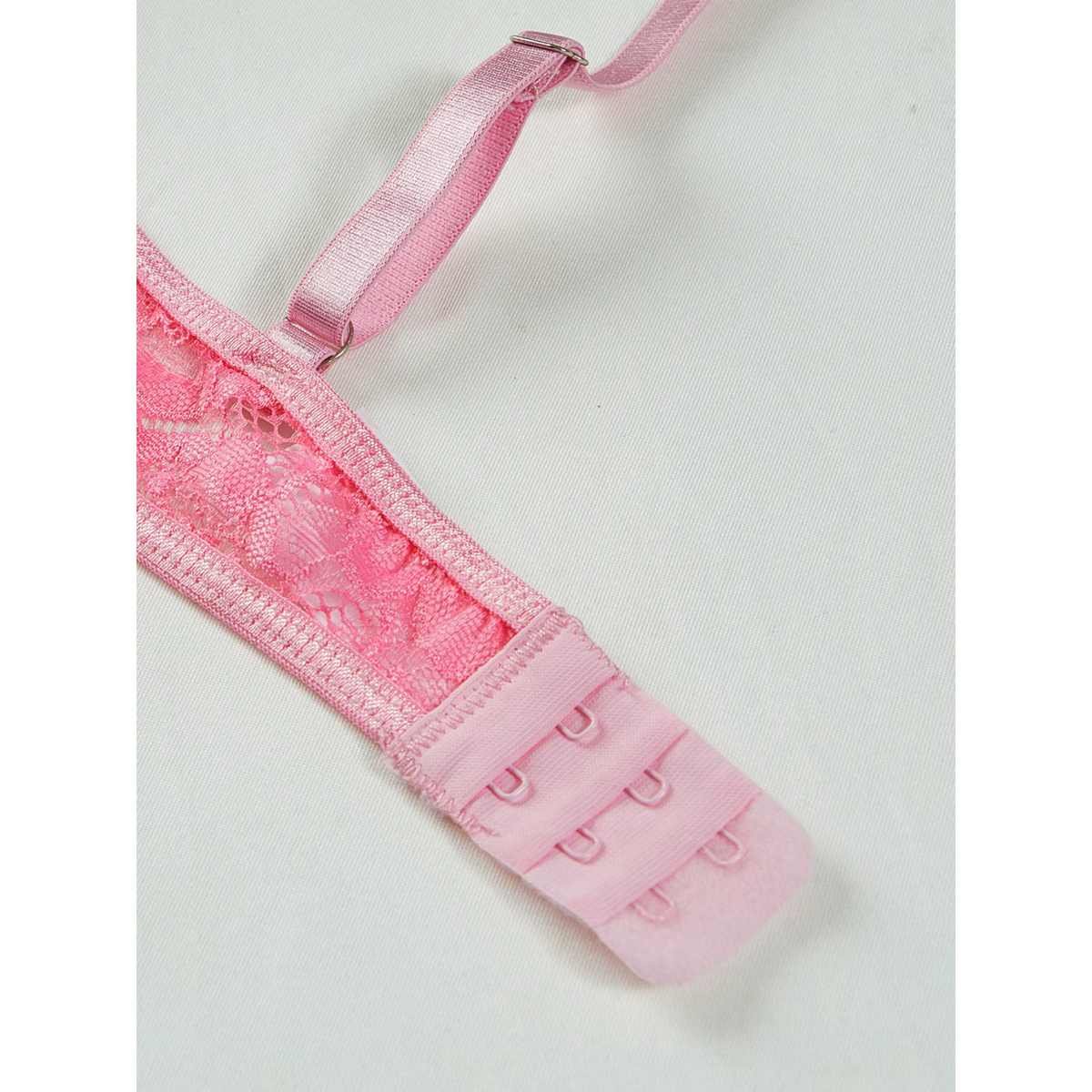 Pink Floral Lace Bra &amp; Thong Lingerie Set
