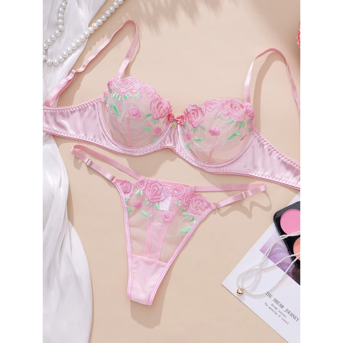 Floral Lace Underwire Bra &amp; Thong Set