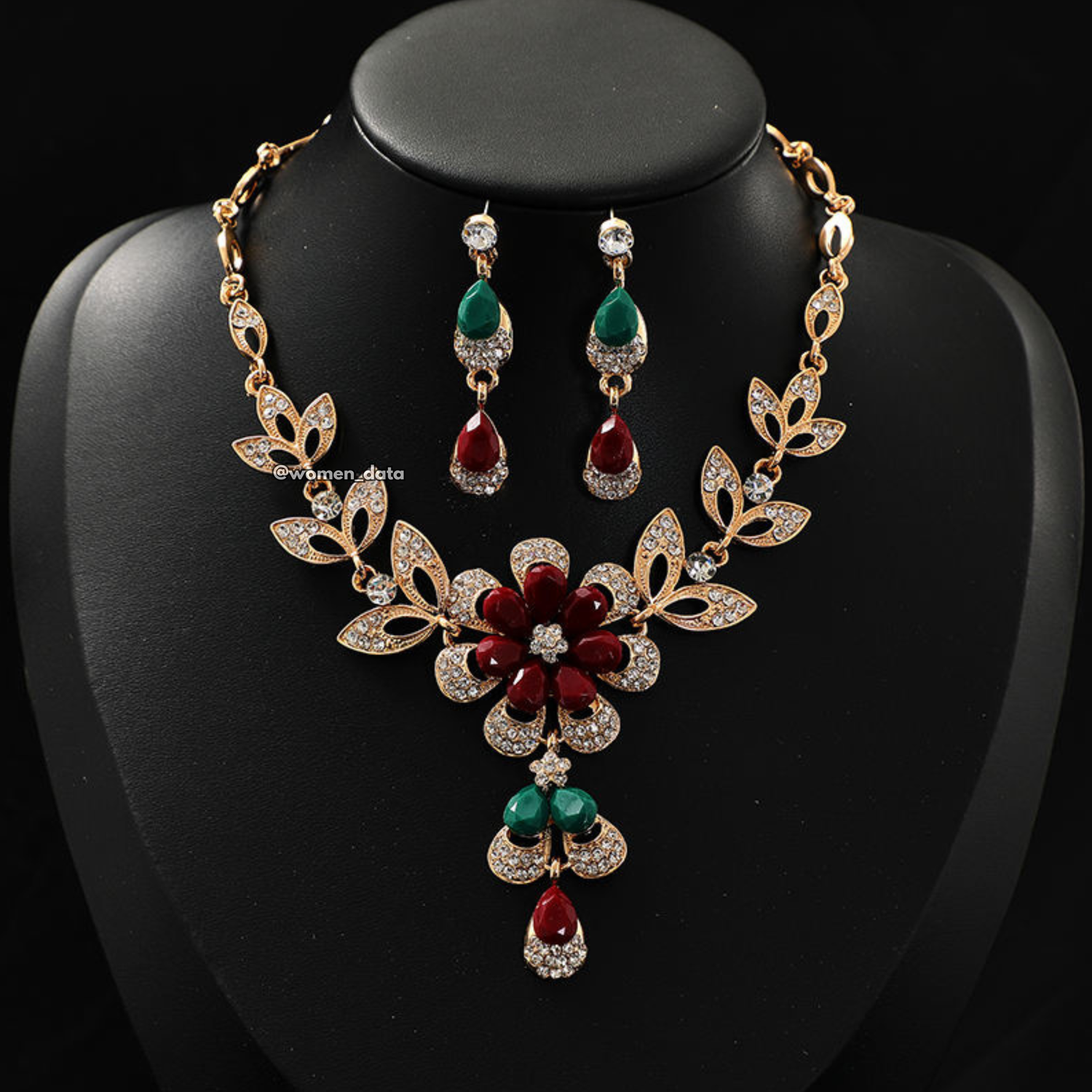 Women Floral Statement Necklace Set 