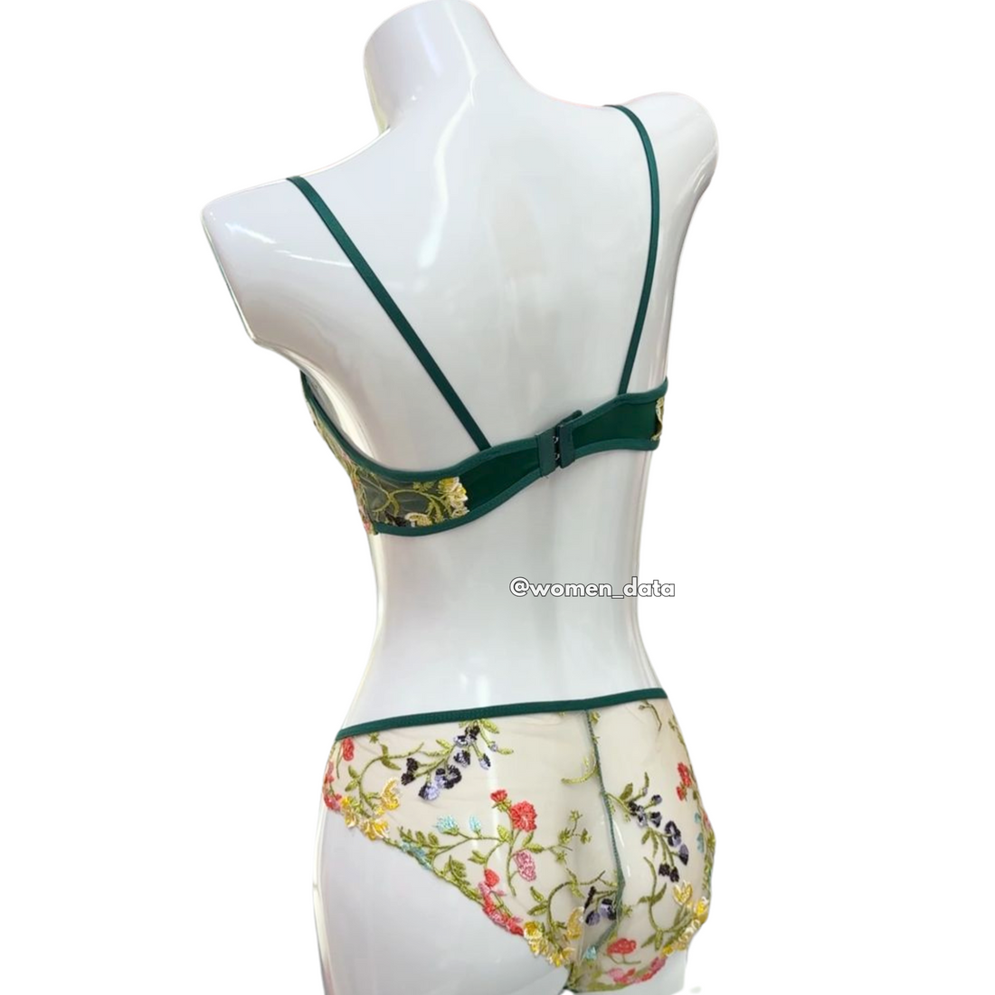 Sexy Embroidered Lace Bra &amp; Panty Set 
