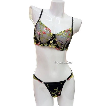 Sexy Embroidered Lace Bra &amp; Panty Set 