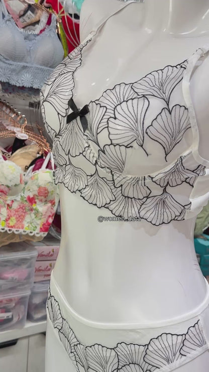 White Floral Lingerie Set 